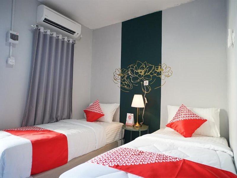 Reddoorz At Sani Guest House Balikpapan Bagian luar foto