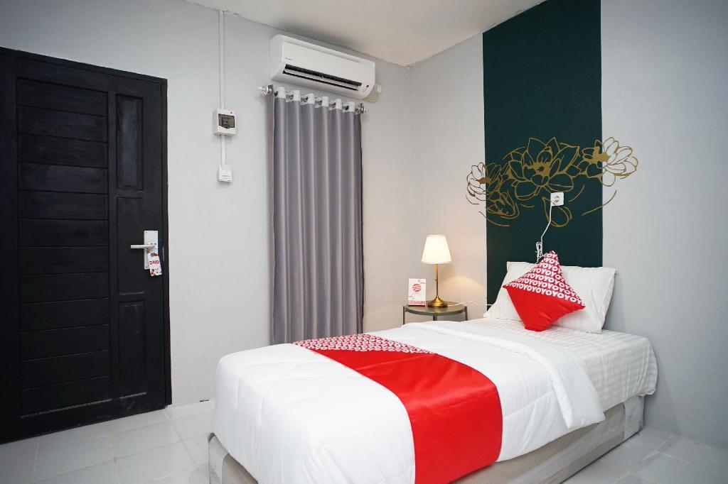 Reddoorz At Sani Guest House Balikpapan Bagian luar foto