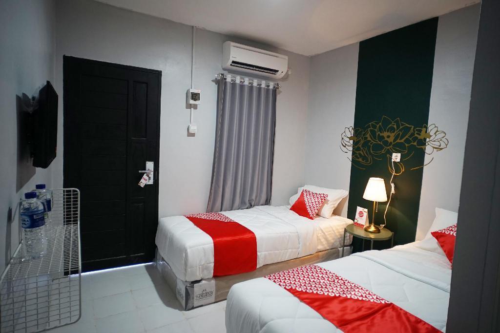 Reddoorz At Sani Guest House Balikpapan Bagian luar foto