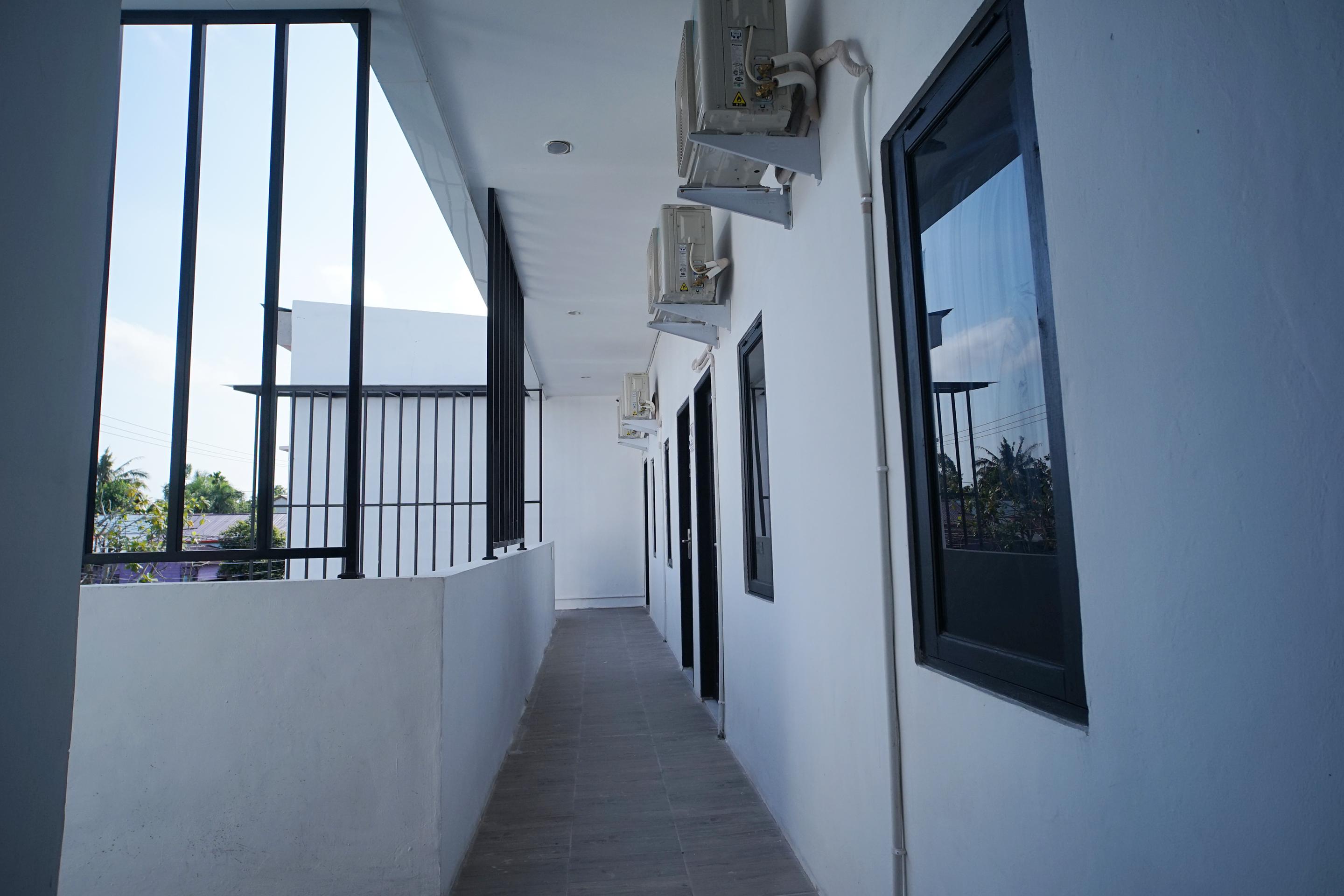 Reddoorz At Sani Guest House Balikpapan Bagian luar foto